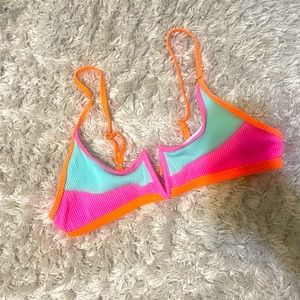 Bikini top